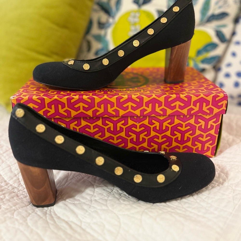 Tory Burch Derek Pump - Size 8.5